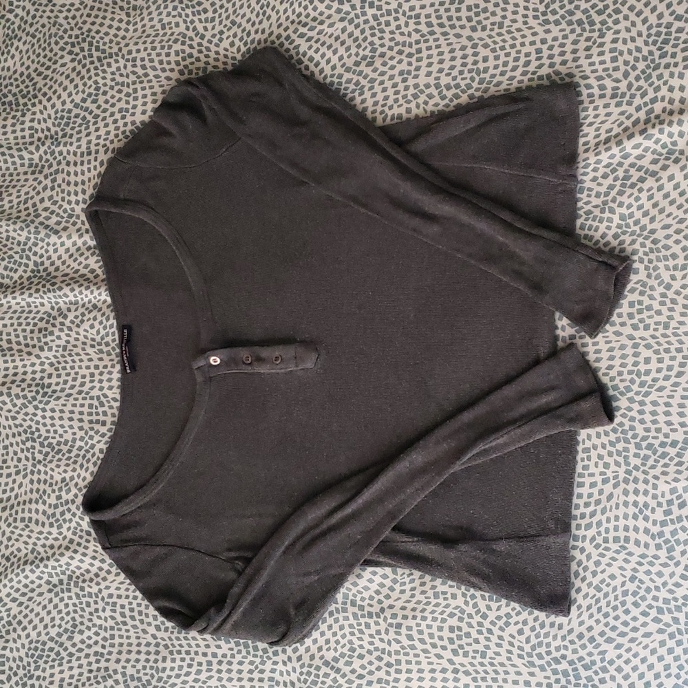 Brandy Melville gray henley top